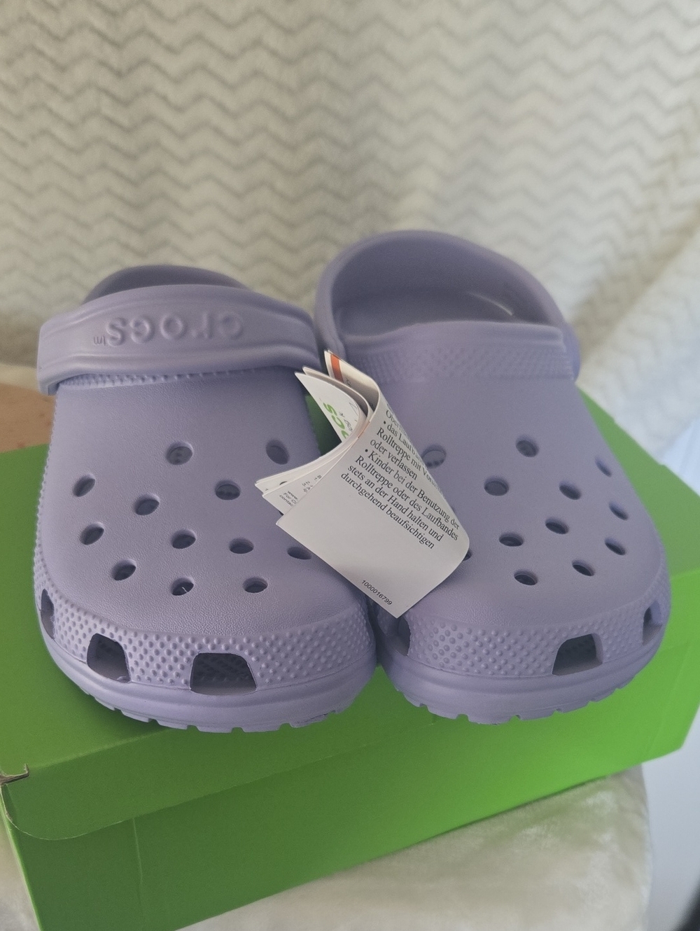 CROCS Kids Classic Clog in Light Purple